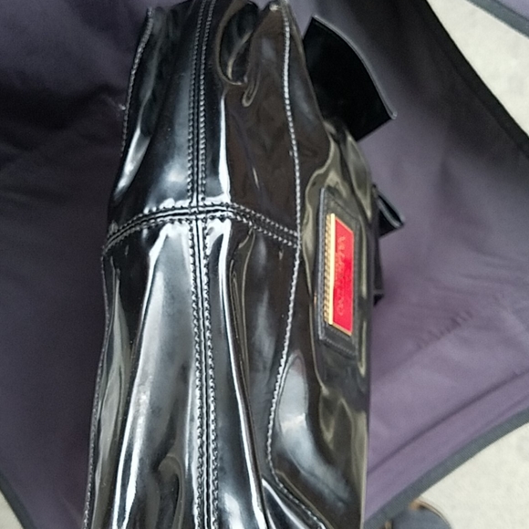 Valentino Garavani Coated Small Nuage Bow Tote - Picture 12 of 16